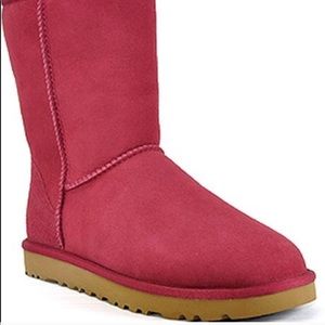 Salmon classic UGG boot size 7
